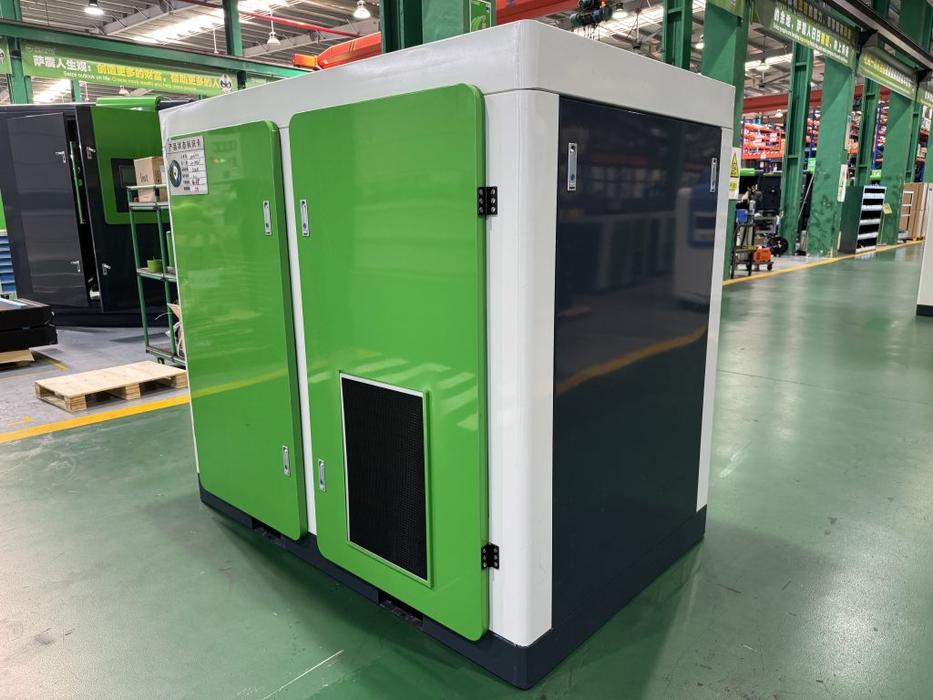 Oil-injected screw air compressor